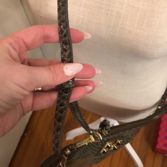 Gianni Bini Crossbody Charcoal Embossed Leather // Gold hardware - Picture 7 of 11